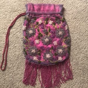 Beaded wristlet